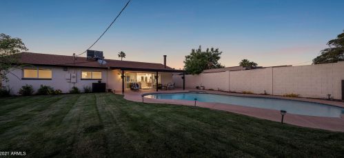 8649 Plz Ave, Scottsdale AZ 85250-6706 exterior