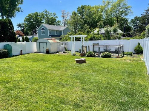 9 Barbara Dr, Norwalk, CT 06851-5305