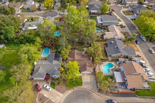 8648 Timber Ct, Citrus Heights CA  95662-4451 exterior