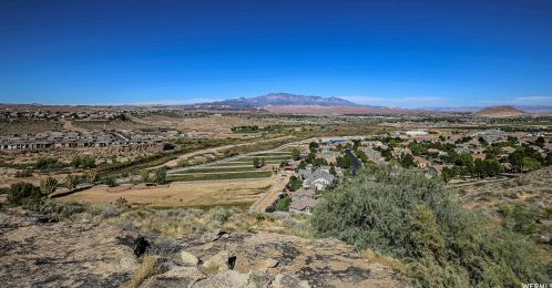 1540 Stone Clf Dr, Saint George UT 84790-6138 exterior