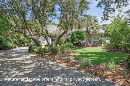 426 Admiral Ct, Destin, FL 32541-5301