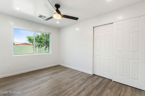 341 Tucson Blvd, Tucson AZ 85713-2065 exterior