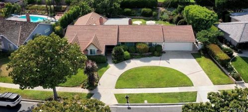 3019 Sunnywood Dr, Fullerton, CA 92835-1854