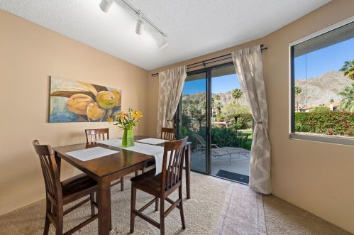 55297 Tanglewood, La Quinta CA  92253-4742 exterior