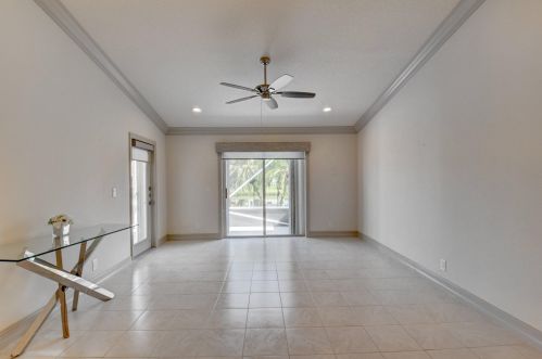 6169 Lake Hibiscus Dr, Delray Beach FL  33484-4620 exterior