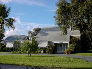17 Turtle Creek Dr, Jupiter, FL 33469-5507