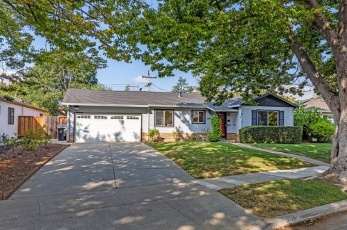 4915 Bel Escou Dr, San Jose, CA 95124-5441