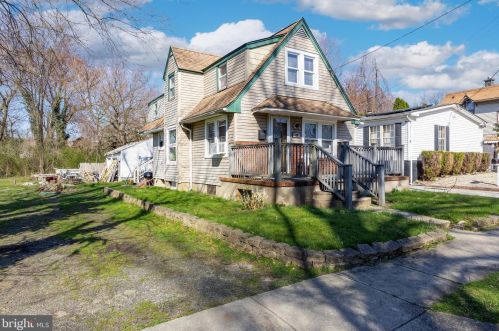 57 Cornell Ave, Gloucester, NJ 08030-1204