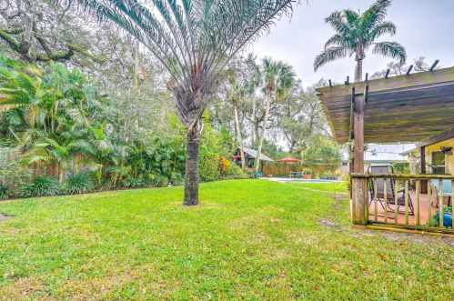 2666 10th Ave, Vero Beach FL  32960-5052 exterior