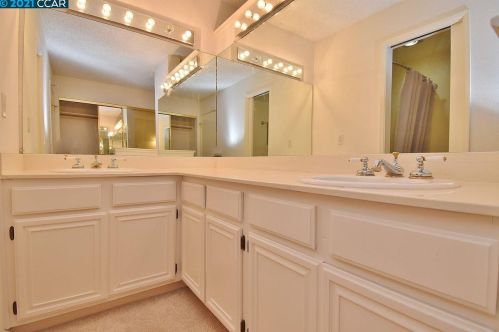 166 Farm Ln, Pacheco CA  94553-4185 exterior