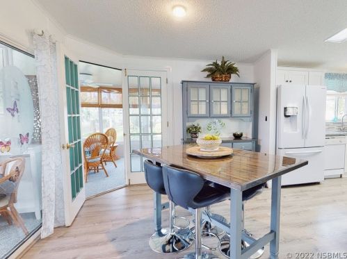 722 Navigators Way, Edgewater FL  32141-5922 exterior