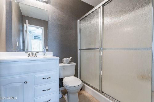 5752 Monte Cristo Ave, Glendale AZ 85306-2230 exterior