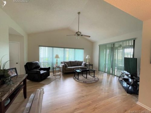 3733 Pheasant Run, Palm City, FL 34990-2581