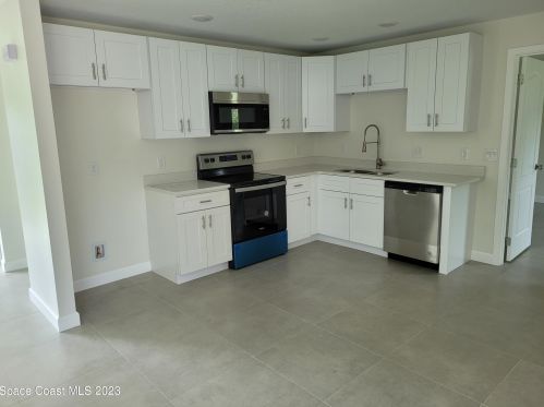 845 Kenilworth Ct, Titusville FL  32780-7711 exterior