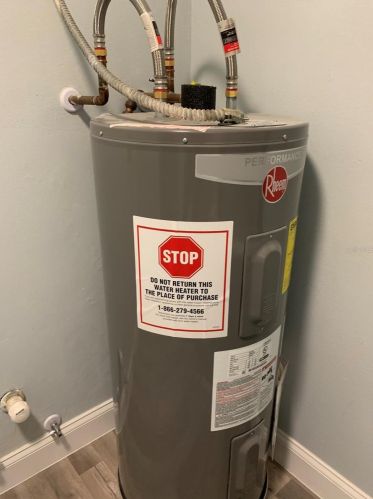 341 Blue Bayou Dr, Kissimmee FL  34743-6108 exterior