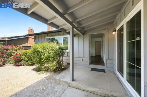 3454 Esperanza Dr, Concord, CA 94519-1651
