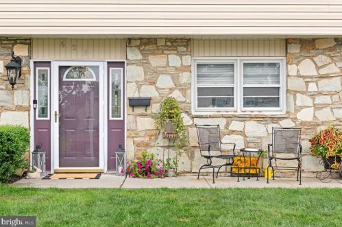 602 Platte Rd, Fairless Hills, PA 19030-3618
