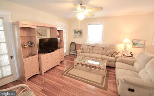 110 Buffalo Ave, Atlantic City NJ  08406-2003 exterior