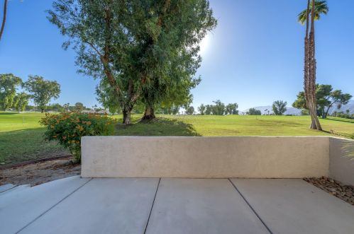 35054 Mission Hills Dr, Rancho Mirage CA  92270-1323 exterior