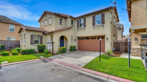 17125 Laurel Oak Ln, Lathrop, CA 95330-8698