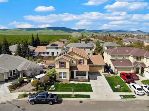 351 Wolfpack Ct, Grayson CA  95363-8322 exterior