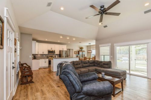 193 Michaelmas Cir, Defuniak Springs FL  32433-6934 exterior