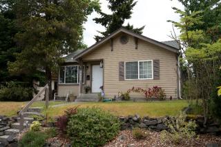 4009 F St, Tacoma, WA 98404-1455
