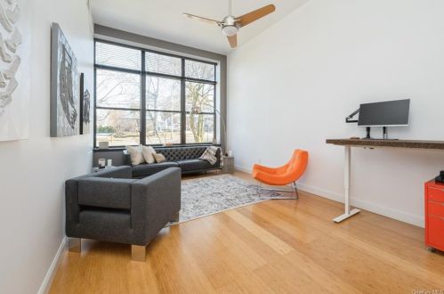 85 Mckinley Ave, White Plains, NY 10606-1633