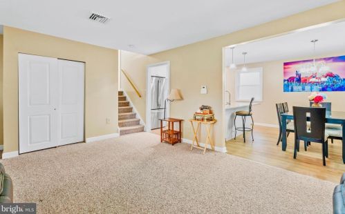 84 Franklin Corner Rd, Lawrence Township NJ  08648-2102 exterior