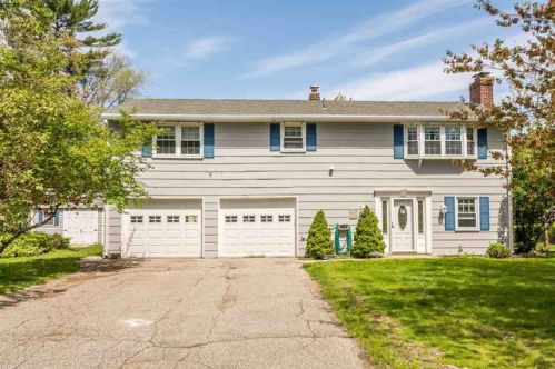 5 Kim Rd, Salem, NH 03079-2703