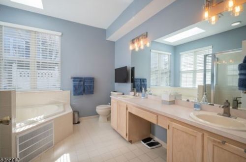 4 Evergreen Way, Mount Arlington NJ  07856-1377 exterior