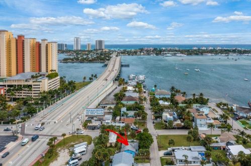 260 25th St, West Palm Beach, FL 33404-4523