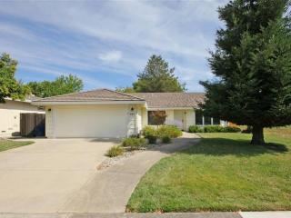 461 Spinnaker Way, Sacramento, CA 95831-3227