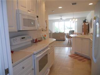 1701 Burgos Dr, Sarasota FL  34238-2726 exterior