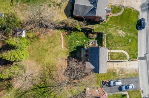 257 Constitution Dr, Pittsburgh PA 15236-4467 exterior