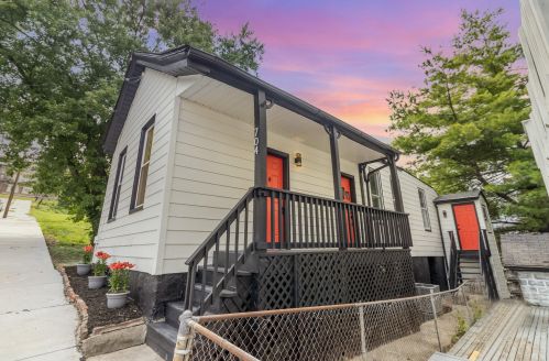 704 12th St, Covington, KY 41011-2106