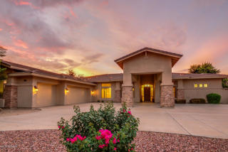 368 Hampton Ln, Gilbert, AZ 85295-1530