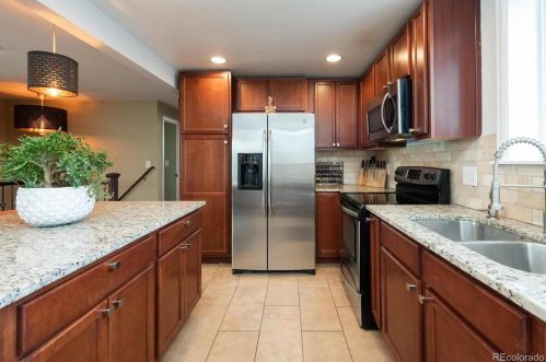 3100 Steele St, Denver CO 80205-4335 exterior