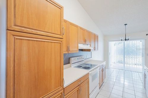 1370 Hensley Dr, Deland FL  32724-2535 exterior