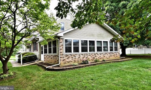 325 Lewis Rd, Limerick PA 19468-1510 exterior