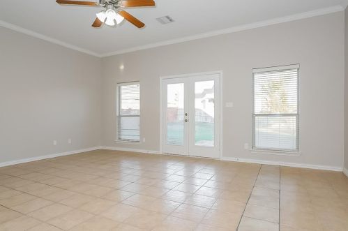 1537 Stetson Dr, Weatherford TX  76087-2166 exterior