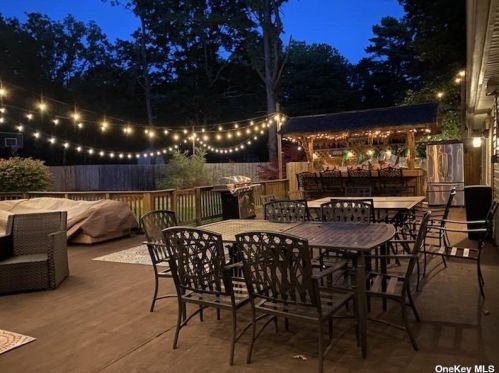 43 Madeline Rd, Panamoka NY  11961-2943 exterior