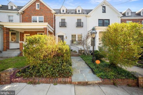 2301 39th St, Washington, DC 20007-1723