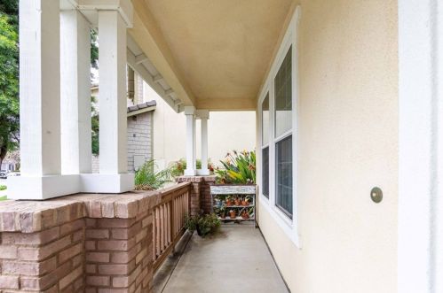 40347 Amesbury Ln, Temecula CA 92591-4432 exterior