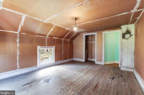 12841 James Monroe Hwy, Leesburg VA  20176-5340 exterior