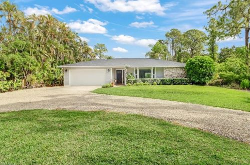 6241 Sea Grass Ln, Naples, FL 34116-5435
