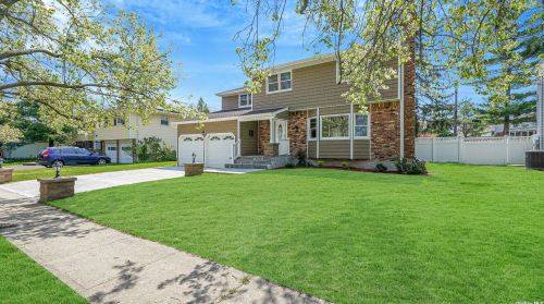 2092 Skipper Ct, North Bellmore NY  11710-3011 exterior