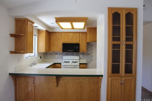 35 Hawley St, Templeton CA  93465-5446 exterior