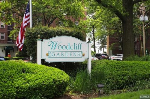 8500 Boulevard, North Bergen NJ  07047-6003 exterior
