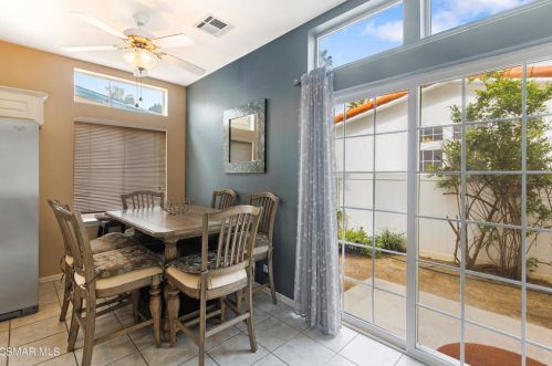 142 Pueblo Ln, Topanga CA  exterior